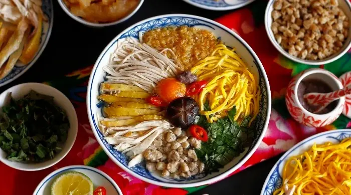 Bún Thang Nổi Tiếng Hà Nội – Lịch Sử, Cách Thưởng Thức Và Địa Chỉ “đỉnh” Cho Tín Đồ Ẩm Thực Bún Thang Nổi Tiếng Hà Nội – Lịch Sử, Cách Thưởng Thức Và Địa Chỉ “đỉnh” Cho Tín Đồ Ẩm Thực