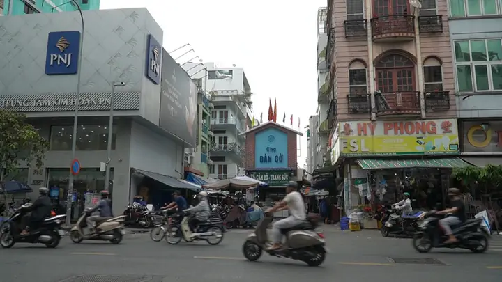 Chợ Bàn Cờ Nguyễn Đình Chiểu – Hướng Dẫn Toàn Diện Về Lịch Sử, Địa Điểm, Và Những Trải Nghiệm Đặc Sắc Chợ Bàn Cờ Nguyễn Đình Chiểu – Hướng Dẫn Toàn Diện Về Lịch Sử, Địa Điểm, Và Những Trải Nghiệm Đặc Sắc