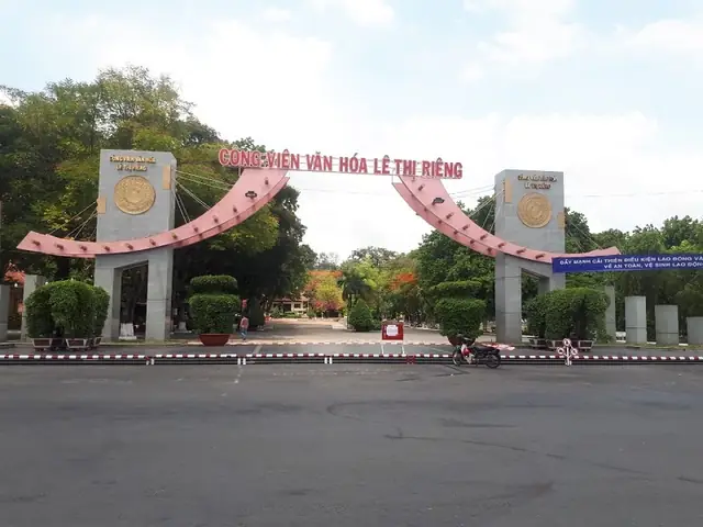 Công Viên Lê Thị Riêng Quận 12: Hướng Dẫn Tham Quan Và Tiện Ích