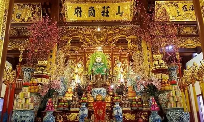 Đền Mẫu Đông Cuông: Lịch Sử, Vị Trí Và Các Vị Thần Được Thờ Đền Mẫu Đông Cuông: Lịch Sử, Vị Trí Và Các Vị Thần Được Thờ