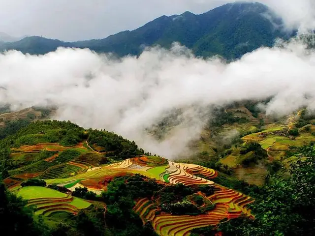 Du Lịch Sapa Mùa Nào Đẹp: Hướng Dẫn Chi Tiết Cho Chuyến Đi Mùa Xuân, Hè, Thu Và Đông Du Lịch Sapa Mùa Nào Đẹp: Hướng Dẫn Chi Tiết Cho Chuyến Đi Mùa Xuân, Hè, Thu Và Đông