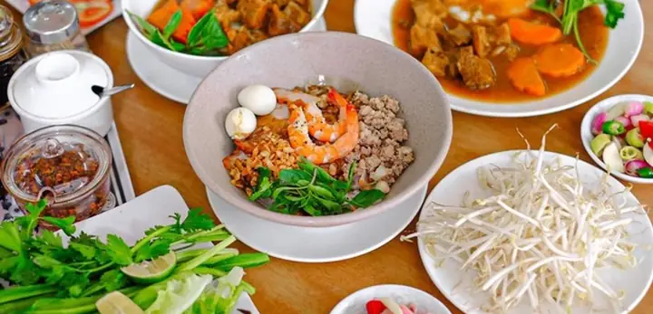 Hủ Tiếu Nam Vang Quỳnh Anh: Đánh Giá Chi Tiết, Lịch Sử Và Cách Thưởng Thức