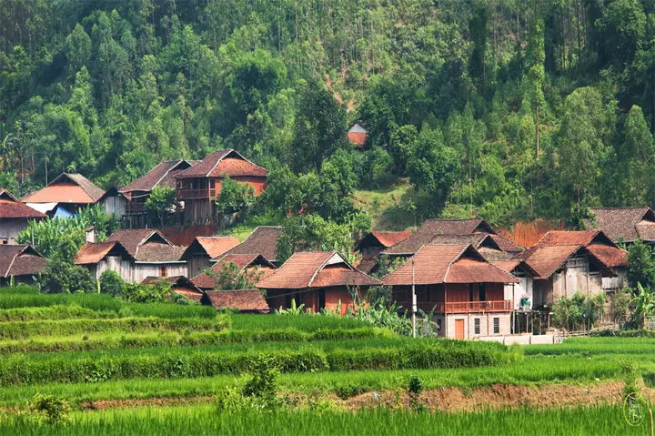 Hữu Liên Hữu Lũng Lạng Sơn: Giải Thích, Nguồn Gốc Và Cách Áp Dụng Trong Cuộc Sống Hữu Liên Hữu Lũng Lạng Sơn: Giải Thích, Nguồn Gốc Và Cách Áp Dụng Trong Cuộc Sống