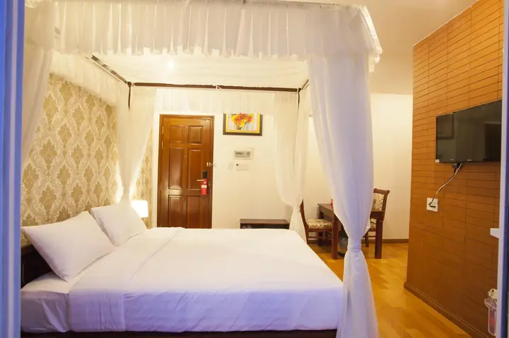 Khách Sạn Gần Bến Ninh Kiều Giá Rẻ – Hướng Dẫn Chọn Phòng Tiết Kiệm Cho Chuyến Du Lịch Cần Thơ Khách Sạn Gần Bến Ninh Kiều Giá Rẻ – Hướng Dẫn Chọn Phòng Tiết Kiệm Cho Chuyến Du Lịch Cần Thơ