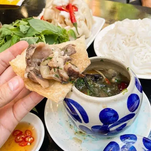 Mắt Cá Ngừ Hầm Tiêu Xanh – Hướng Dẫn Chi Tiết Từng Bước