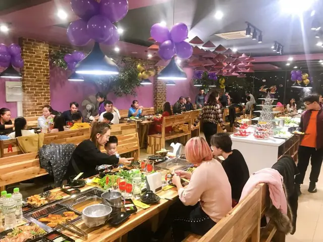 Đánh Giá Chi Tiết Nhà Hàng Long Quân Buffet Lẩu – Trải Nghiệm Ẩm Thực Đa Dạng Và Hấp Dẫn Đánh Giá Chi Tiết Nhà Hàng Long Quân Buffet Lẩu – Trải Nghiệm Ẩm Thực Đa Dạng Và Hấp Dẫn