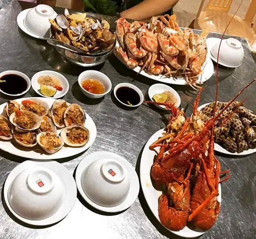 Nhà Hàng Ngon Ở Phan Thiết: Địa Chỉ, Món Ăn Và Trải Nghiệm