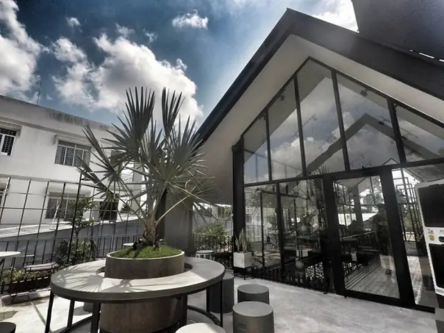 Quán Cafe Đẹp Ở Bến Tre: Địa Điểm Thư Giãn Và Trải Nghiệm Vị Ngon Độc Đáo