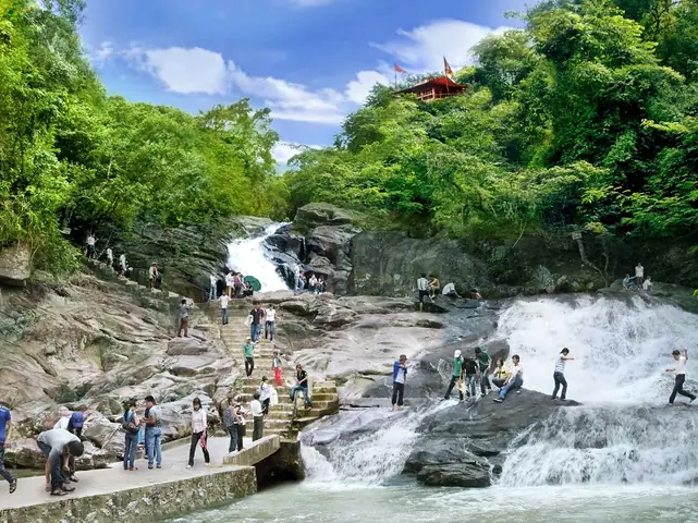 Suối Mỡ Bắc Giang Có Gì? Khám Phá Những Điểm Nổi Bật