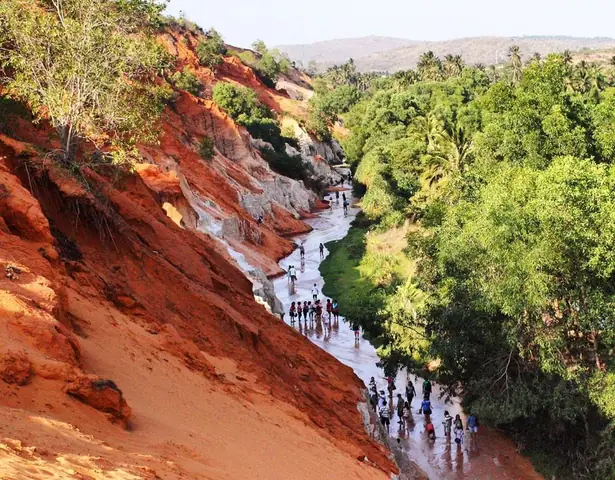 Suối Tiên Tp Phan Thiết Bình Thuận – Hướng Dẫn Tham Quan Toàn Diện Suối Tiên Tp Phan Thiết Bình Thuận – Hướng Dẫn Tham Quan Toàn Diện