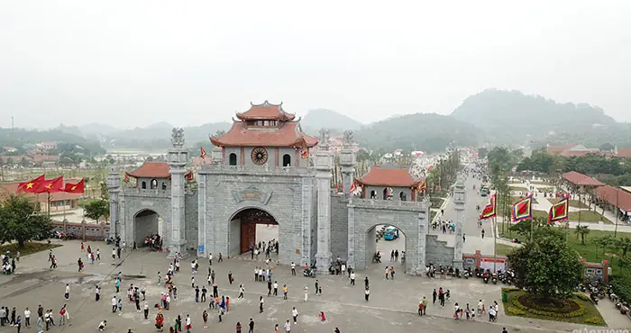 Ý Nghĩa Của Lễ Hội Đền Hùng: Di Sản Văn Hoá Và Tinh Thần Của Dân Tộc Việt Nam Ý Nghĩa Của Lễ Hội Đền Hùng: Di Sản Văn Hoá Và Tinh Thần Của Dân Tộc Việt Nam