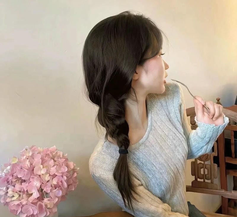 ảnh gái che mặt 30