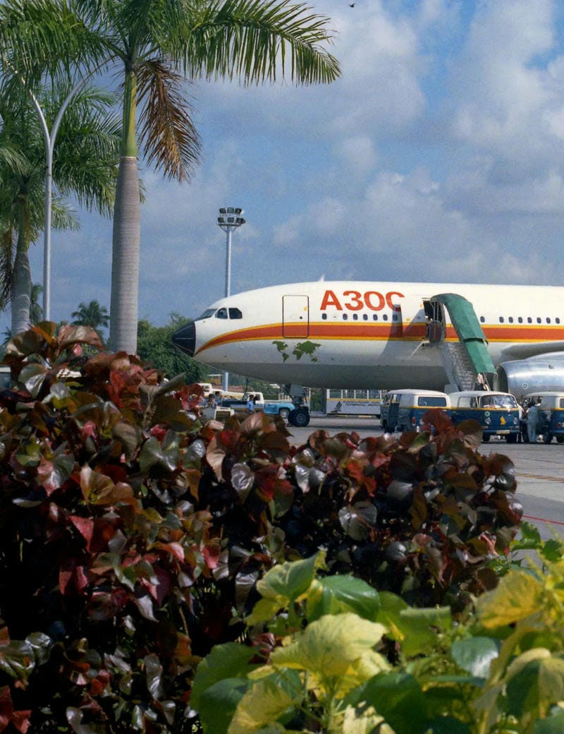 hình ảnh máy bay 10