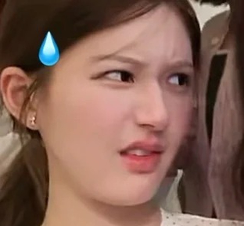 meme lườm 32