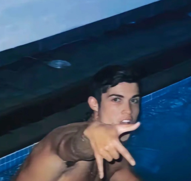 ronaldo meme 27