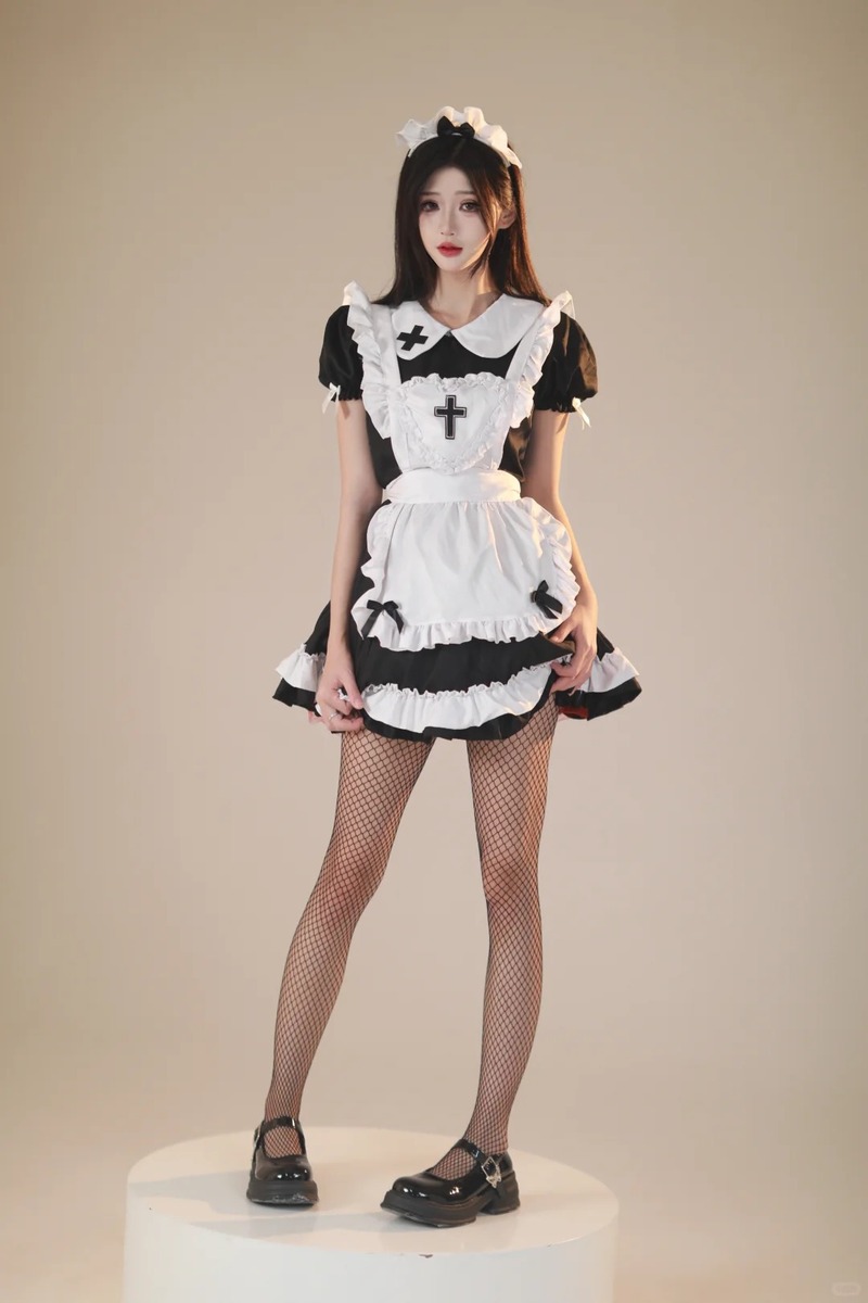 cosplay hầu gái 2