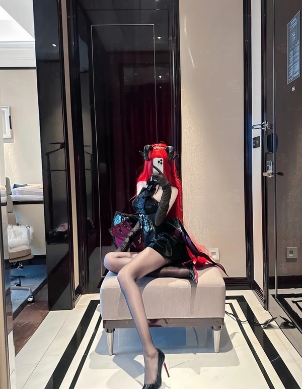 ero cosplay 14