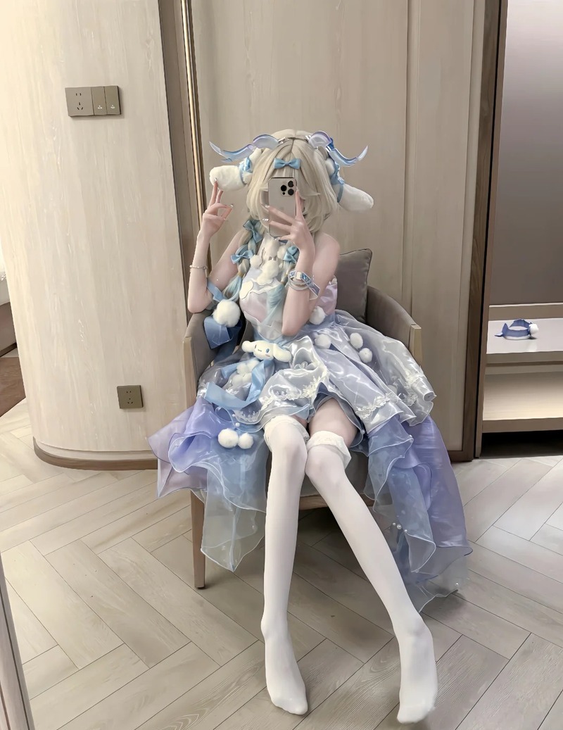 gái xinh cosplay 13