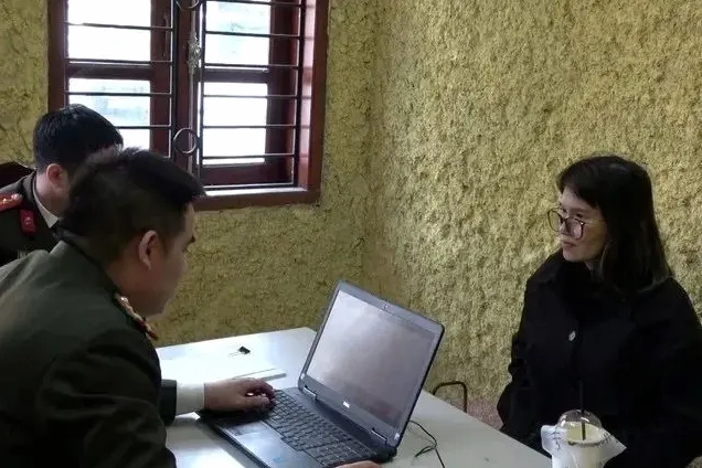 Bà Hoàng Thị Hồng Thái trong ảnh chụp được công bố.