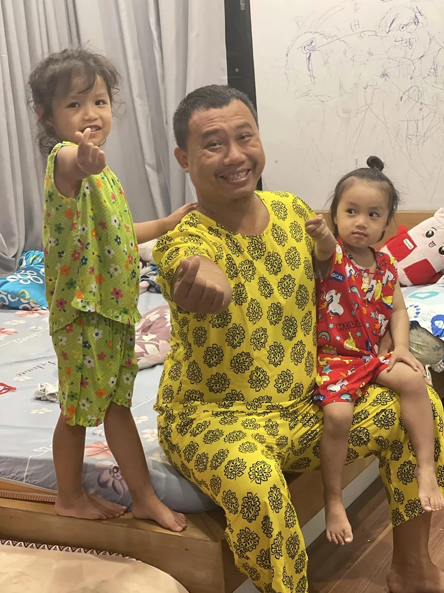 Bảo Suzu xây dựng hình ảnh hài hước, đồng thời cũng rất năng động trong các hoạt động từ thiện
