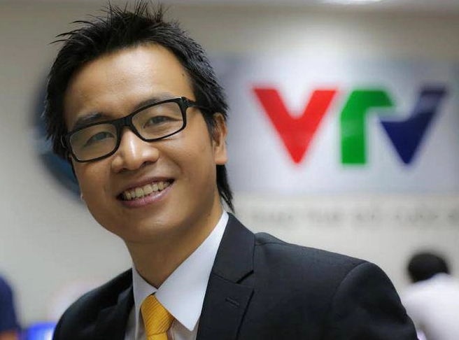 Bình luận viên Tạ Biên Cương với phong cách đặc trưng