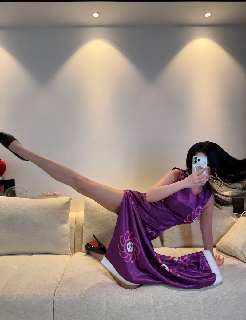 boa hancock cosplay 16