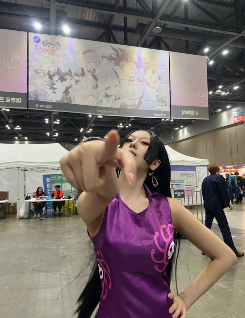 boa hancock cosplay 25