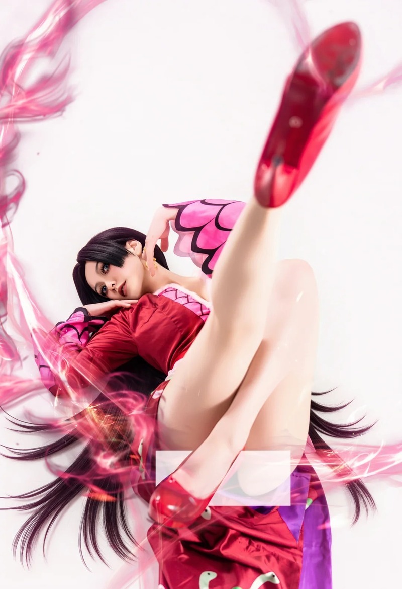 boa hancock cosplay 5