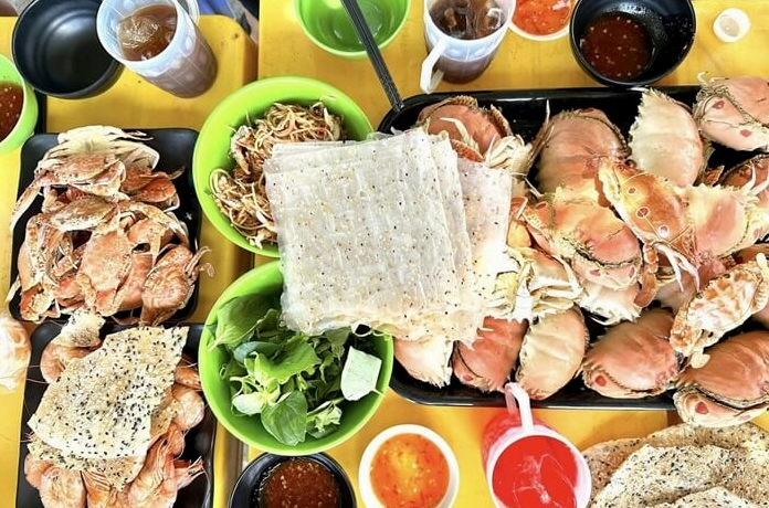 Các món hải sản tươi ngon tại Cổ Thạch