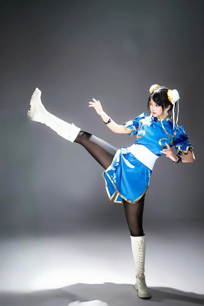 chun li cosplay 3