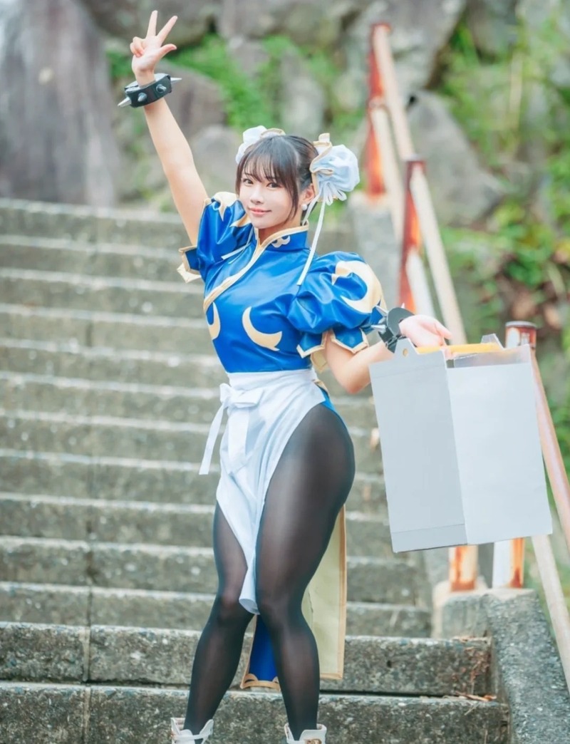 chun li cosplay 4