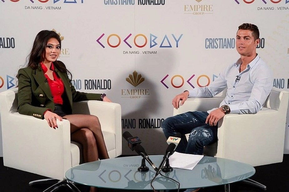 Coco Trần mời Cristiano Ronaldo quảng cáo cho dự án
