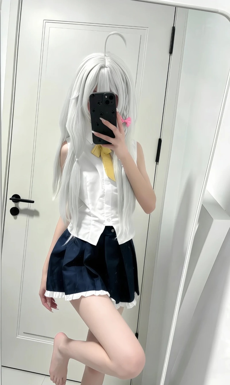 cosplay elaina 13