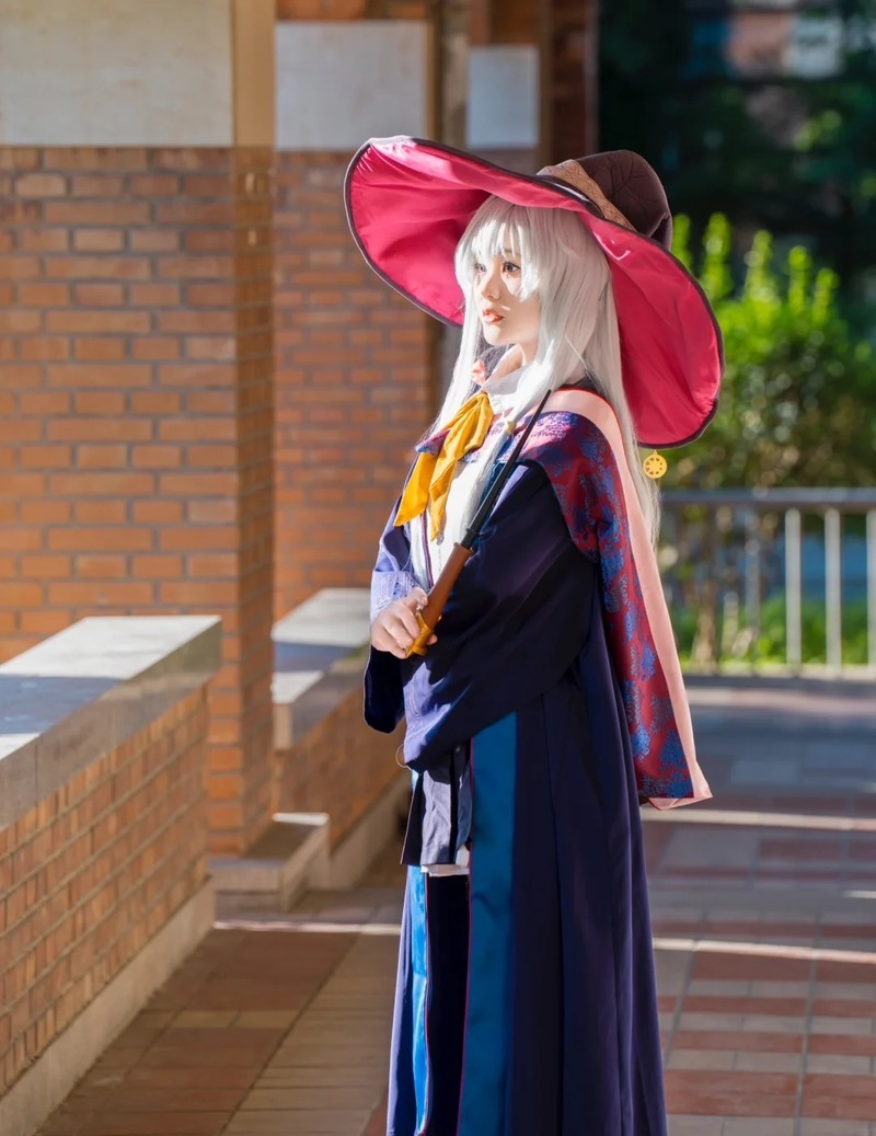 cosplay elaina 36