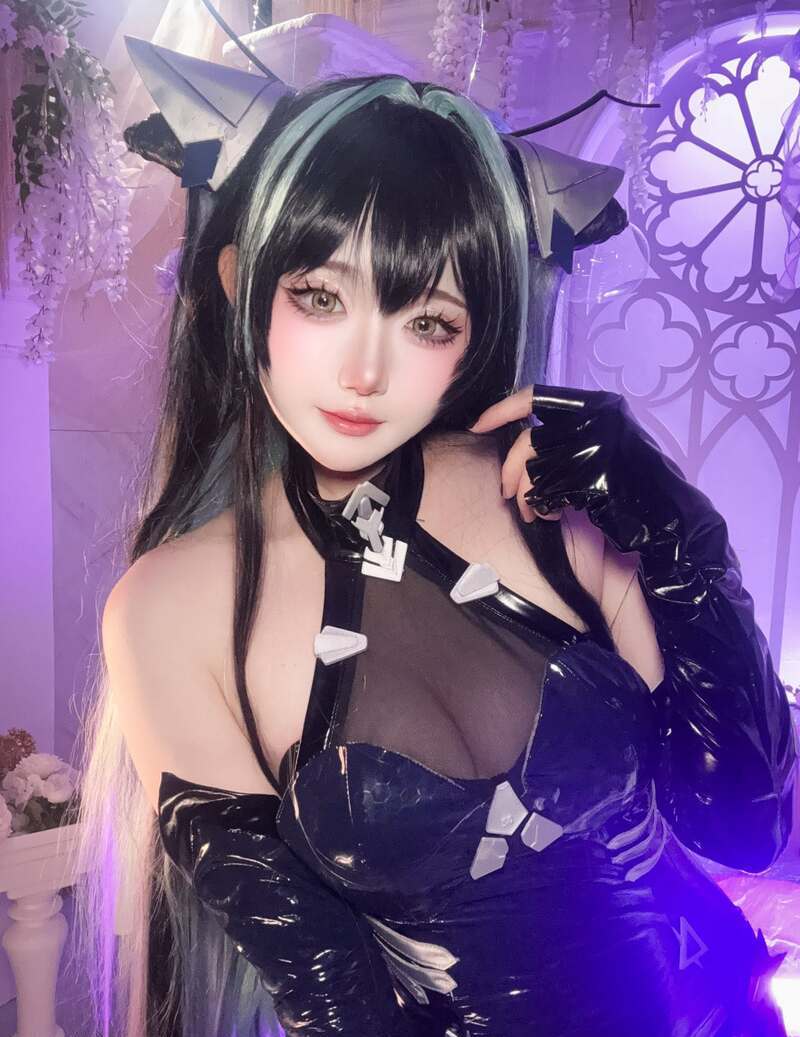 cosplay hở hang 26