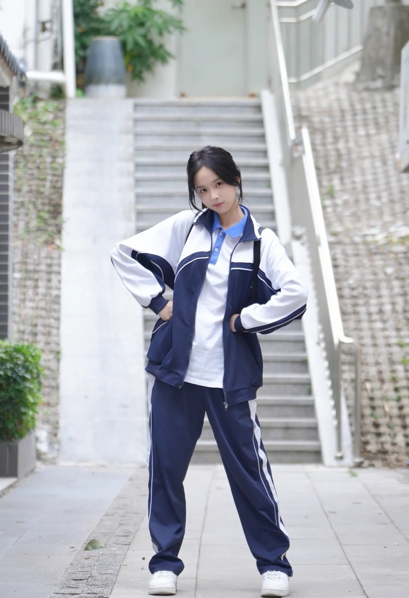 cosplay học sinh 18