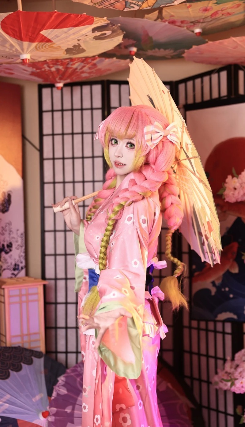 cosplay mitsuri 16