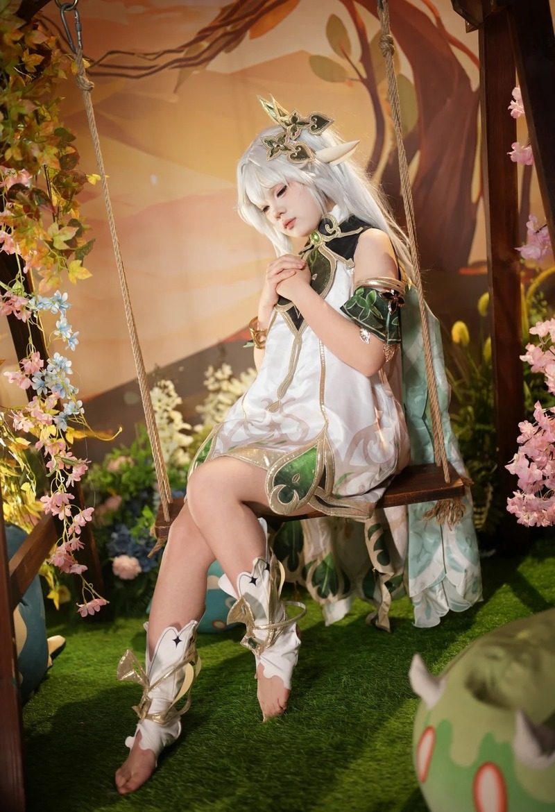 cosplay nahida 21