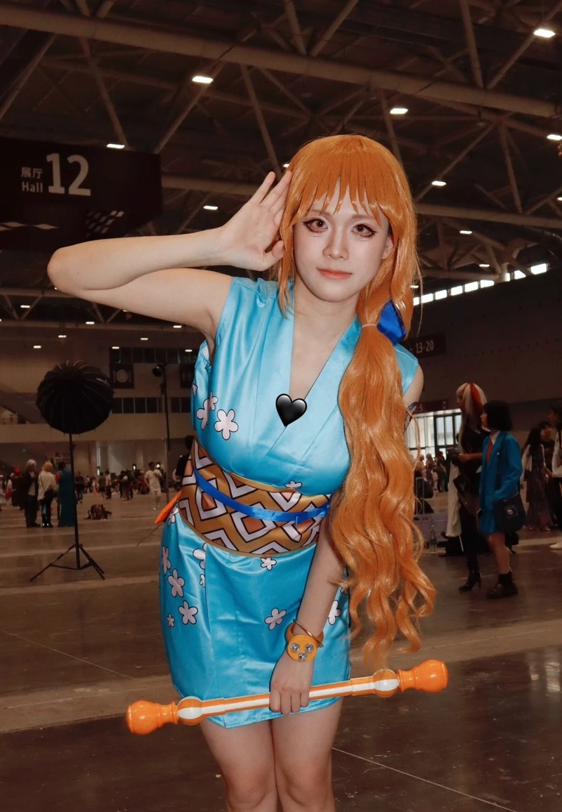 cosplay nami 13