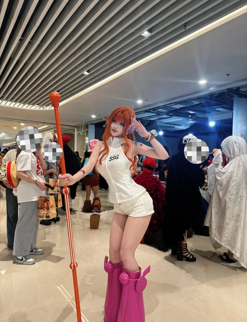 cosplay nami 23