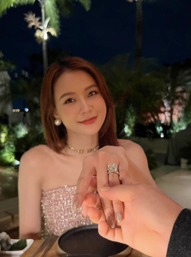 Diễn viên Sam cùng gia đình nhỏ