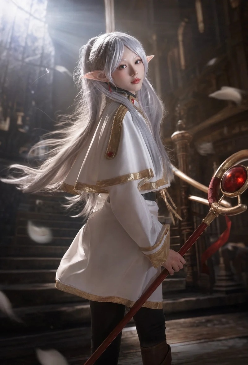 frieren cosplay 10