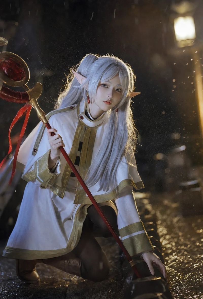 frieren cosplay 23