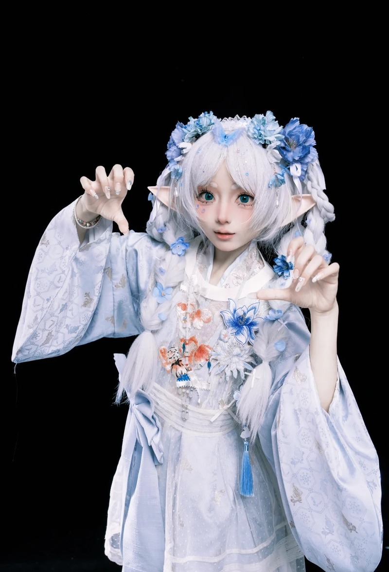 frieren cosplay 42