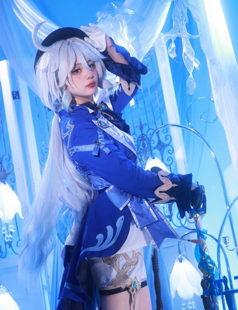 furina cosplay 19