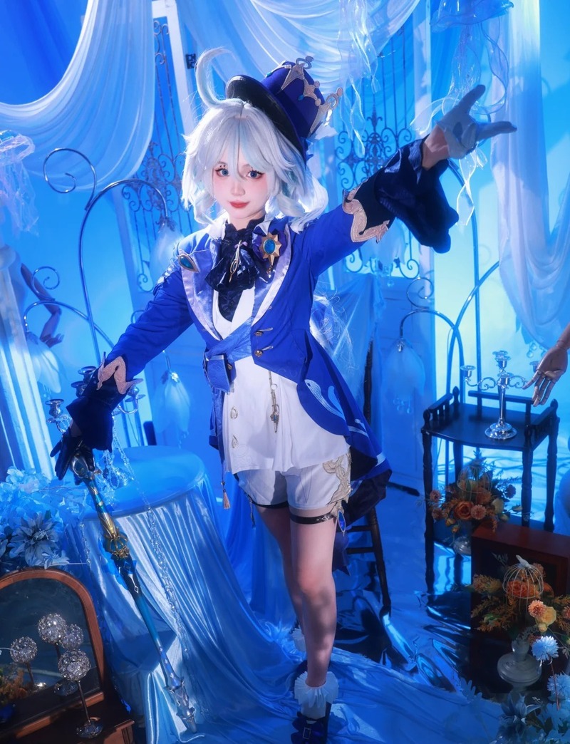 furina cosplay 29