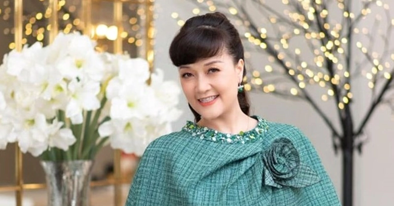 giai-ma-chong-van-dung-la-ai-danh-tinh-bi-an-sau-nu-cuoi-tao_896