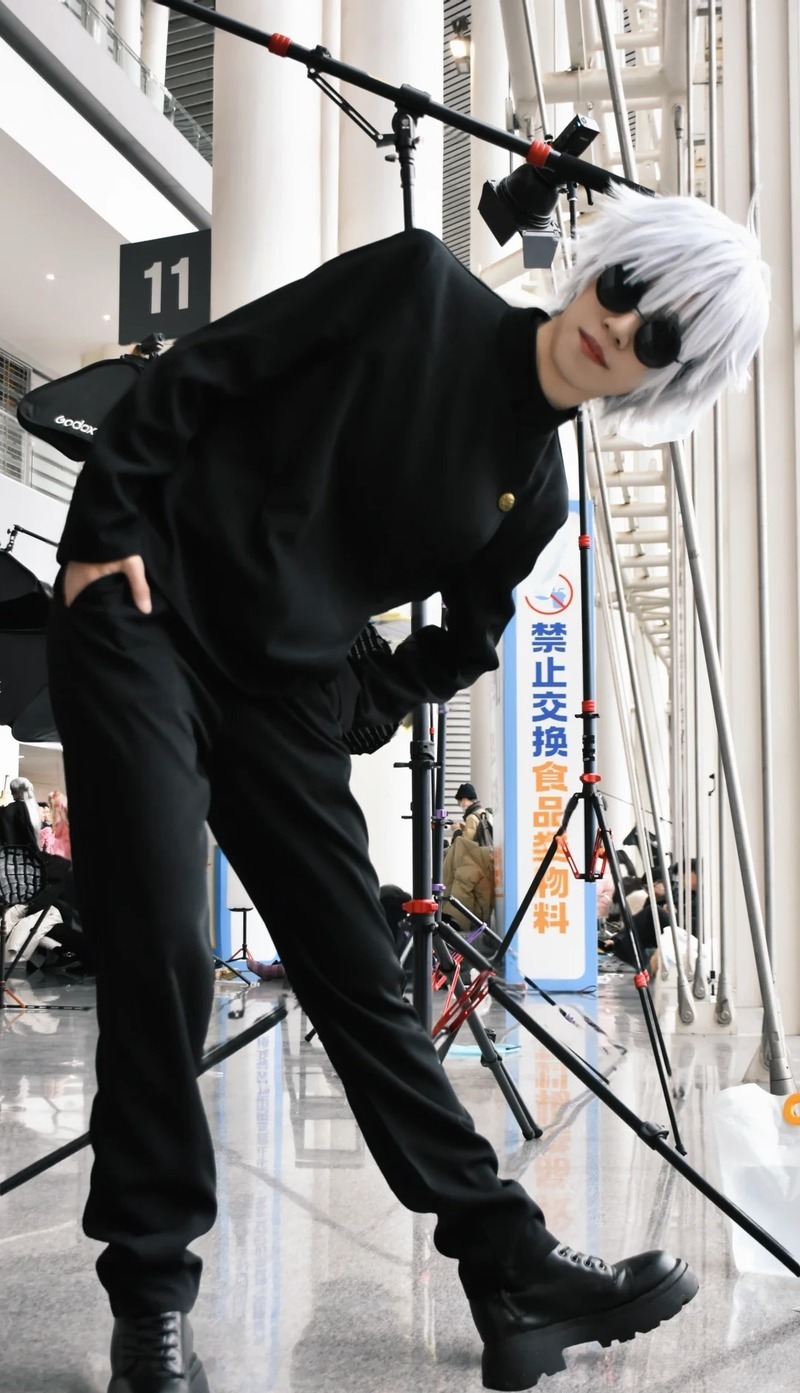gojo cosplay 33