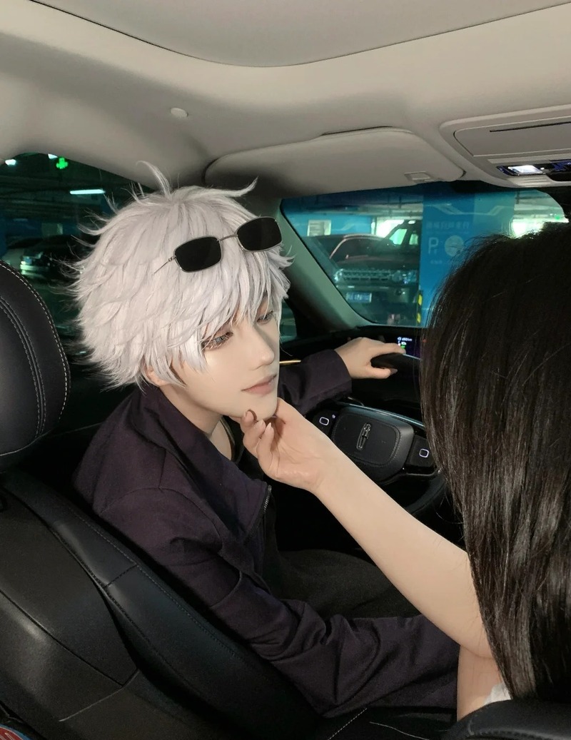 gojo cosplay 37