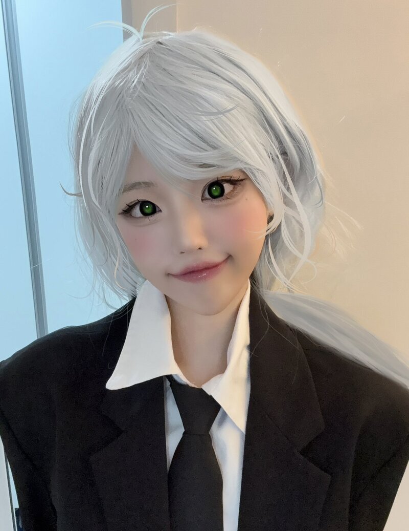 hina cosplay 3